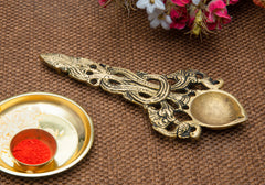 Ethnic Indian Design Brass Twin Peacock Design Round Antique finish Aarti Diya with Handle | Pooja Dhoop Diya